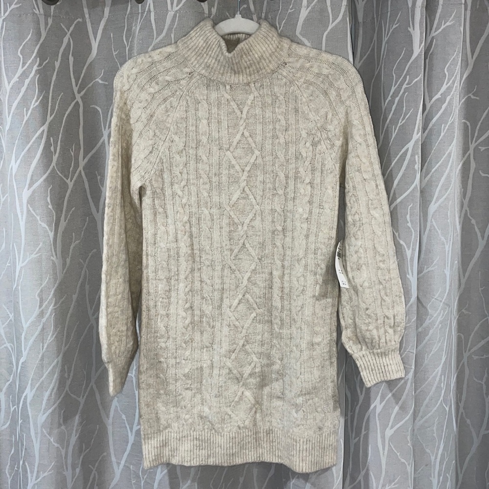 Abercrombie & Fitch Cable Knit Sweater Dress